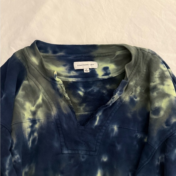 Something Navy Blue and Green Pullover - Picture 3 of 3